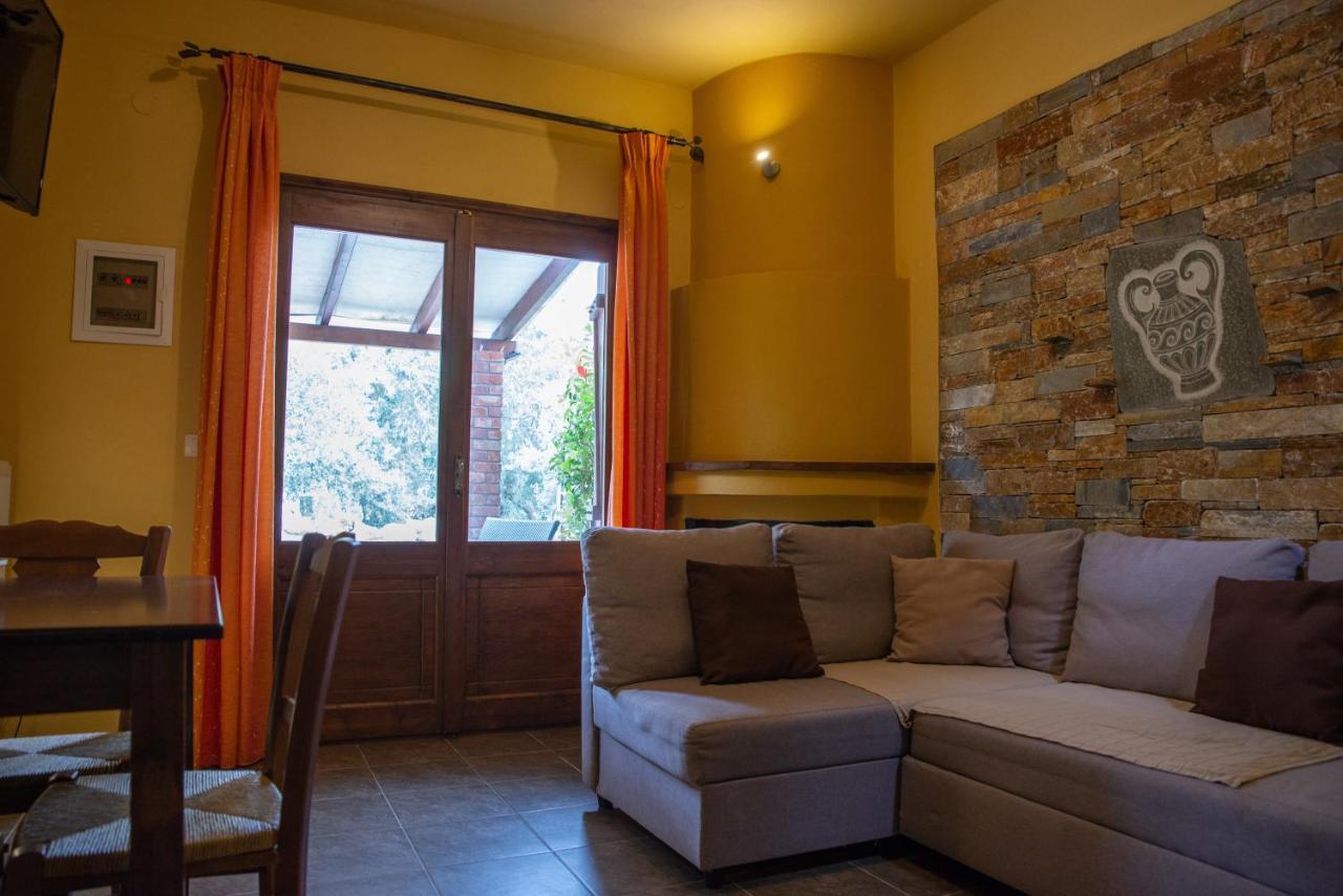 Symmetron Suites Kálamos Esterno foto