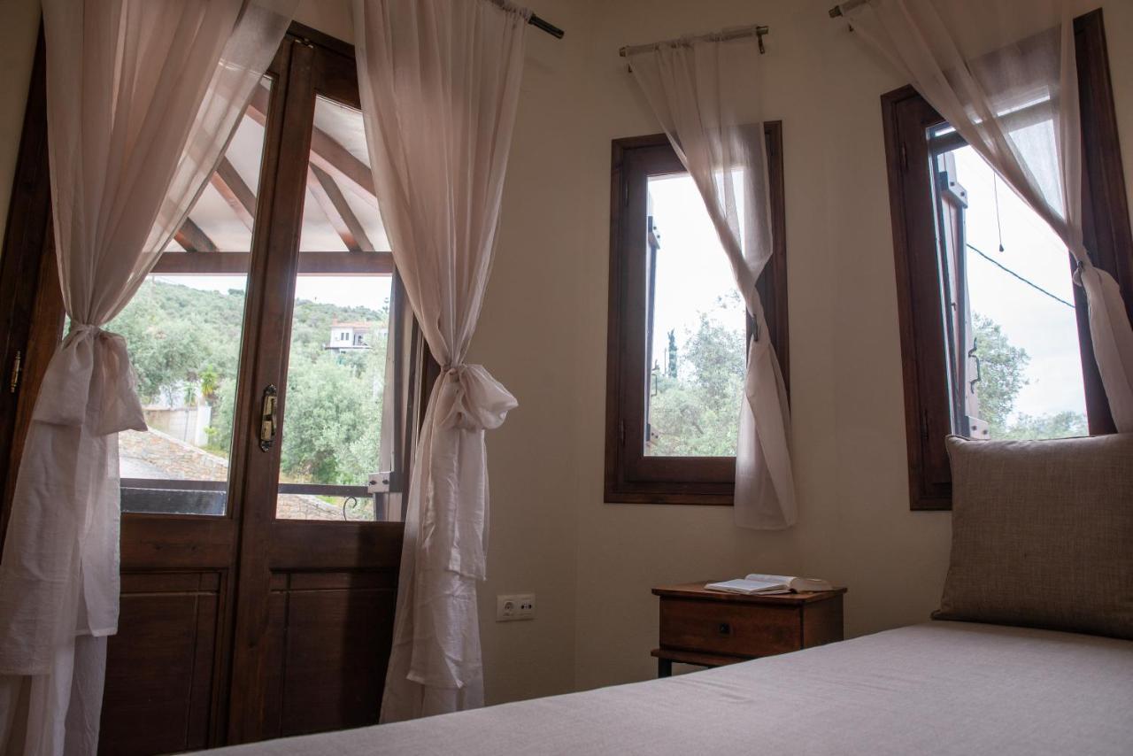 Symmetron Suites Kálamos Esterno foto