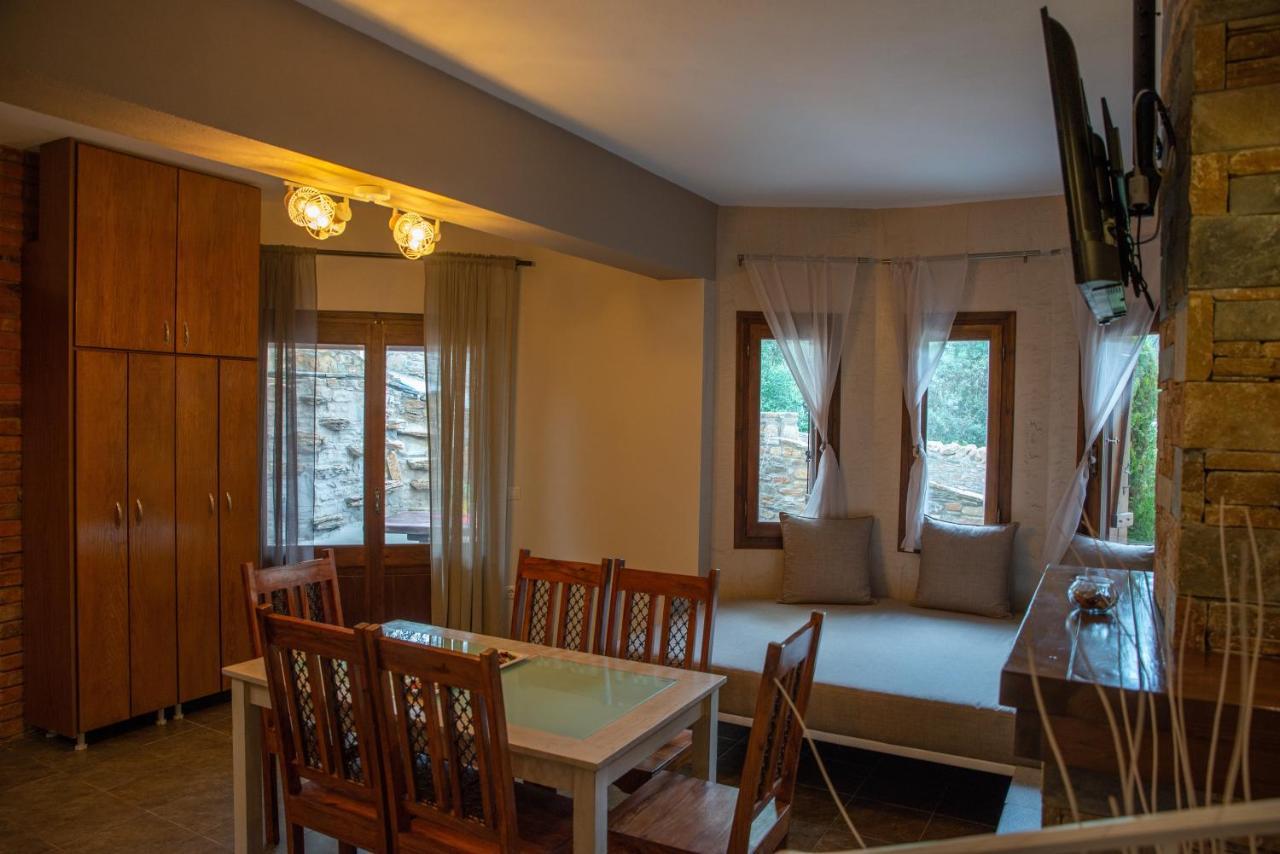 Symmetron Suites Kálamos Esterno foto