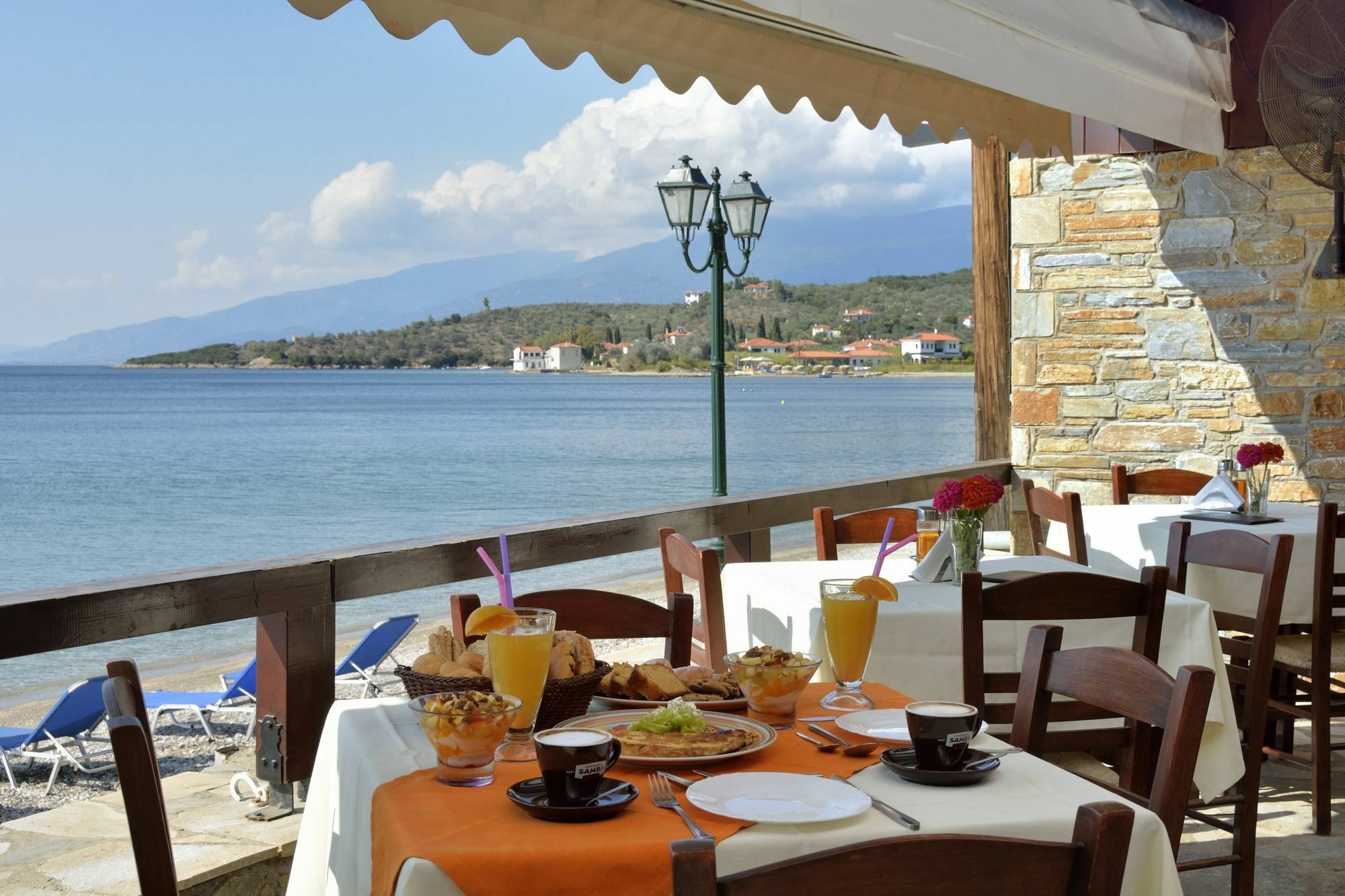 Symmetron Suites Kálamos Esterno foto